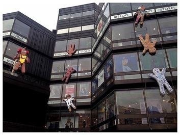 Artist Marek Schovánek installed eleven sculptures made of gingerbread dough on Kotva